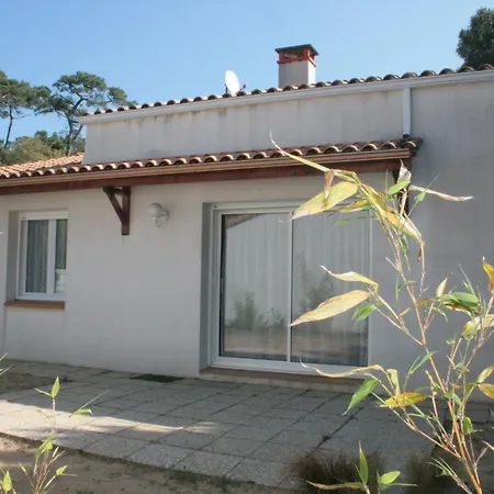 Ferienhaus Maison Confortable Avec Jardin Clos Pres De La A - 5 Pers, 2 - Fr-1-22-372 La Tranche-sur-Mer