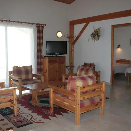 Maison Confortable Avec Jardin Clos Pres De La A - 5 Pers, 2 - Fr-1-22-372 * La Tranche-sur-Mer